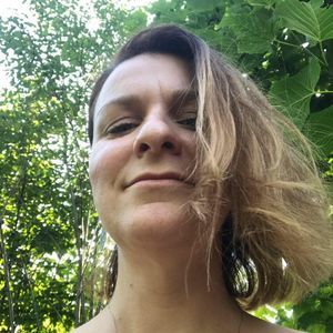 Meet your Posher, Julie